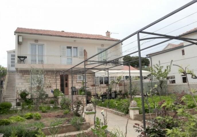 Apartments Bernarda, Jezera Exterior photo